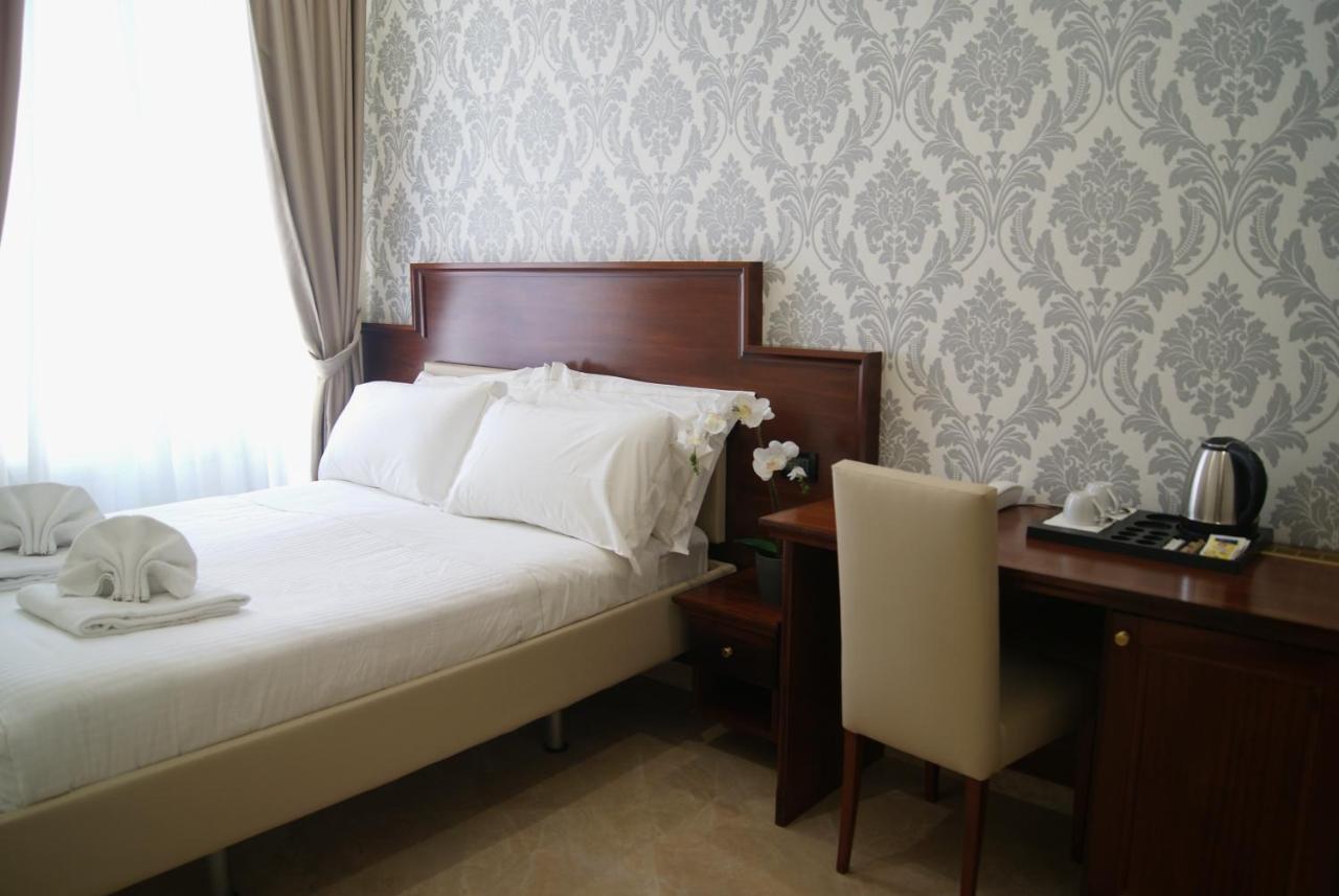 Glam Luxury Rome Hotel Bagian luar foto