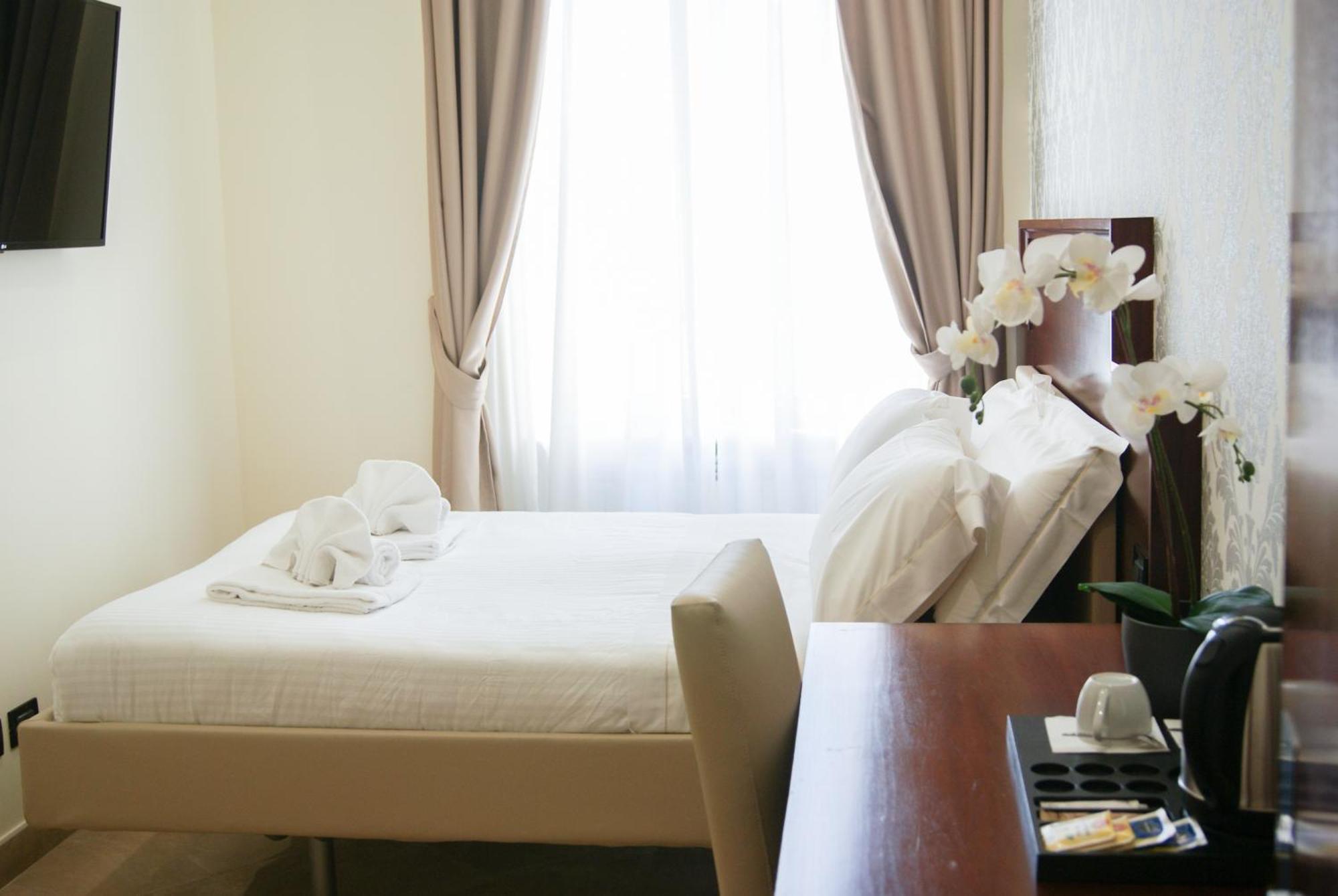 Glam Luxury Rome Hotel Bagian luar foto