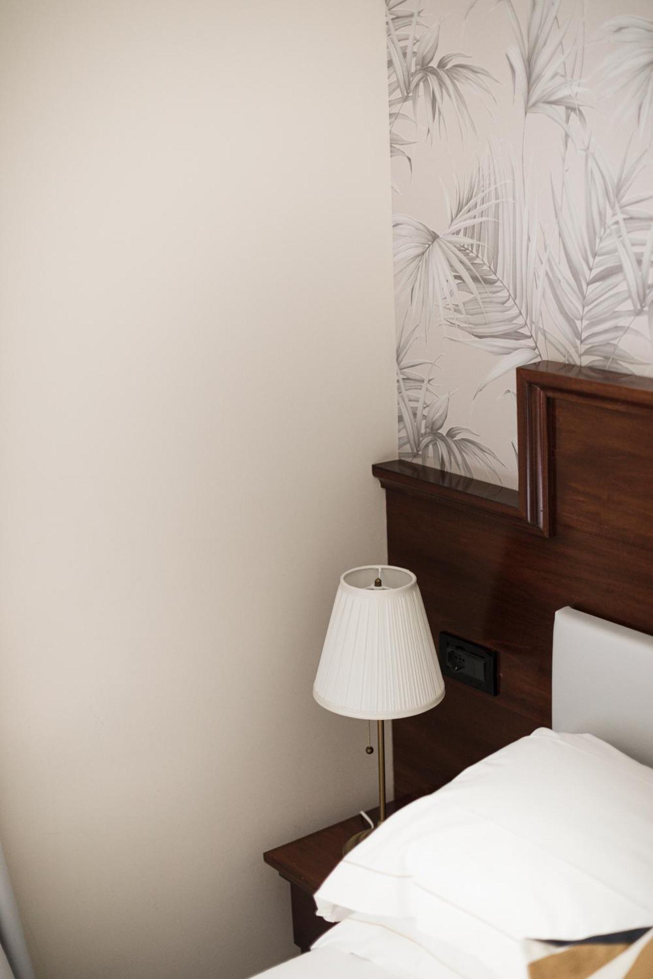 Glam Luxury Rome Hotel Bagian luar foto